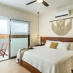 Shankara Holbox Unique-Comfortable-Close To The Beach H1