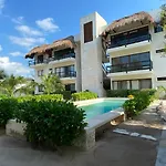 Family Apartment In Beautiful Residential Complex In Holbox