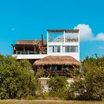 Casa Poeta Holbox