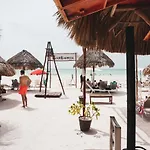 Bungalos Kasa Maya - Beach Front