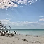 Depa Casacalma. Zona Tranquila Y Techo De Palapa