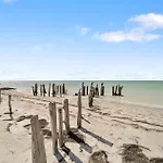 Hotel Casa Xhule Holbox 12 People