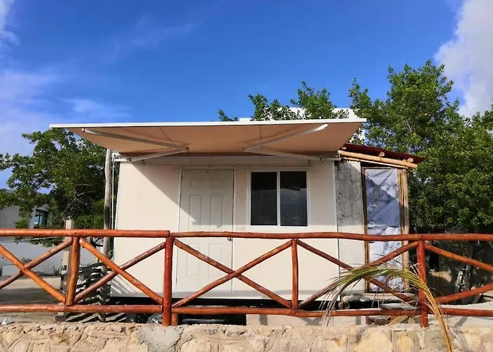 Comfortable Camper In The Heart Of Holbox