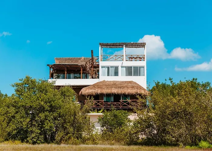 Casa Poeta Holbox