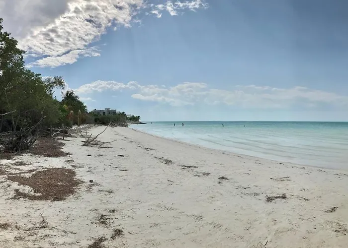 Depa Casacalma. Zona Tranquila Y Techo De Palapa