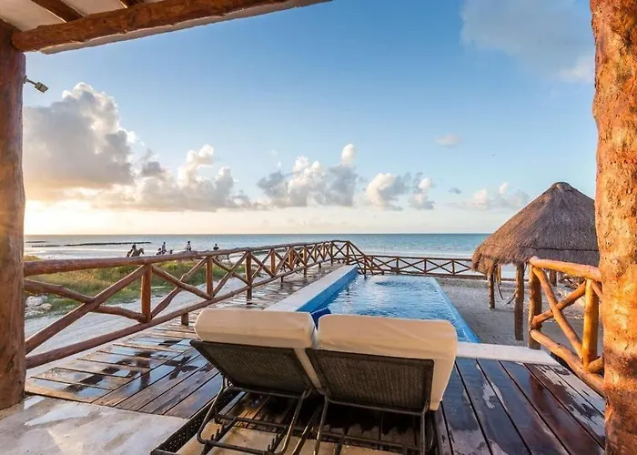 Casa Libelula Beachfront House