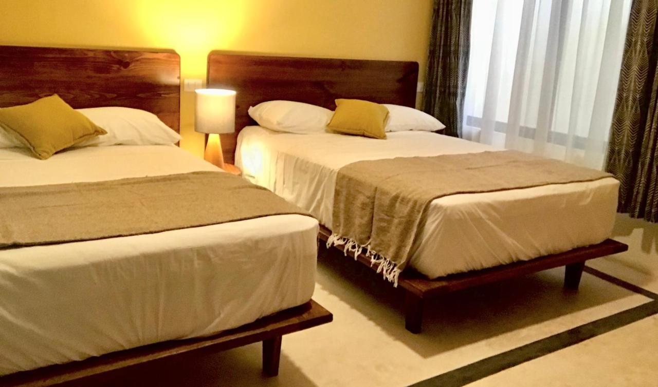 Hotel Aurora