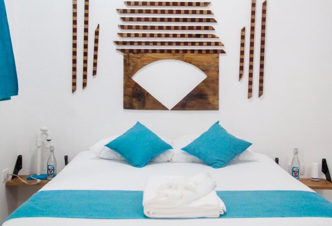 Hostal Casa Universo *
