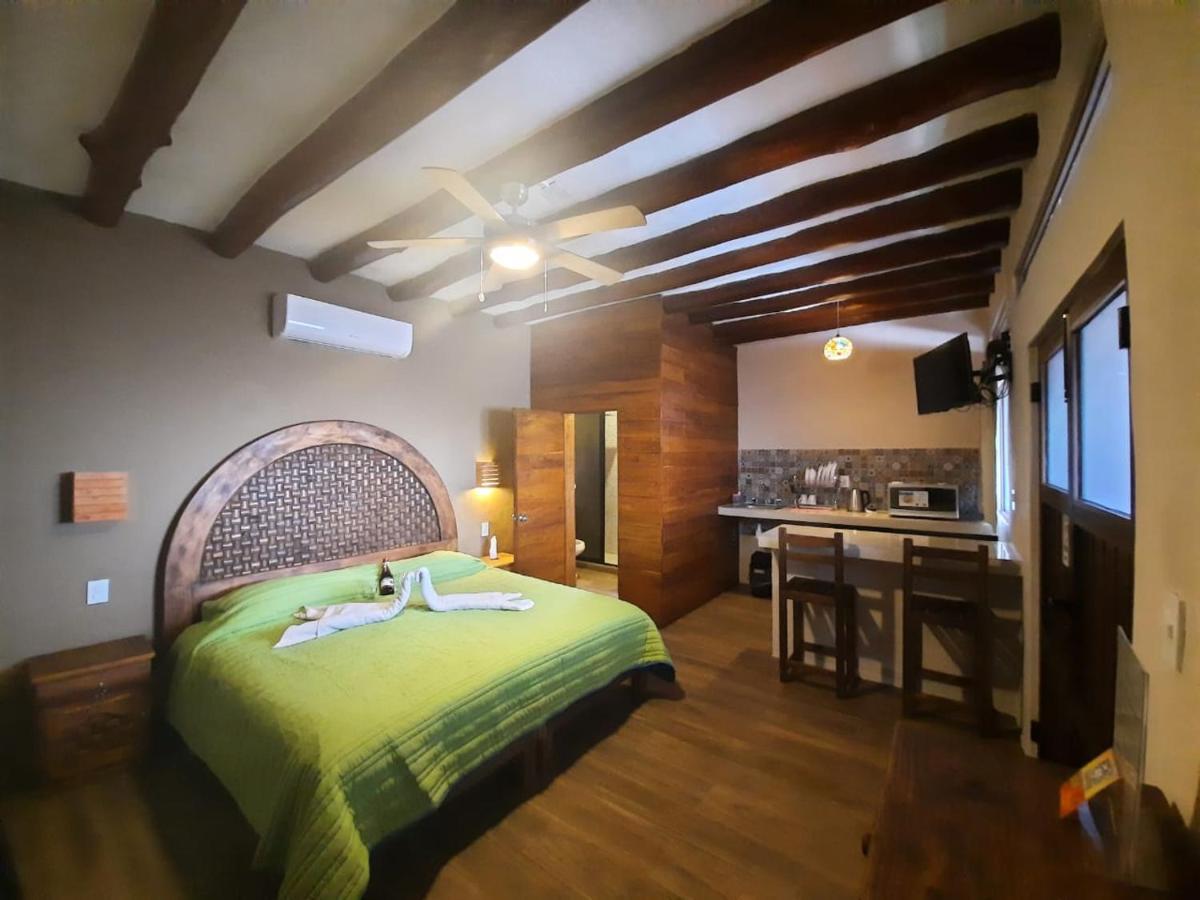 Hotel Isla Bonita 4*
