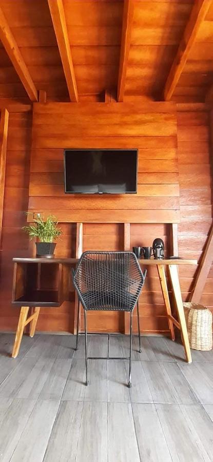 Ecoco - Eco-chic - Cabanas De Madera - Retreat (adults Only) Country house