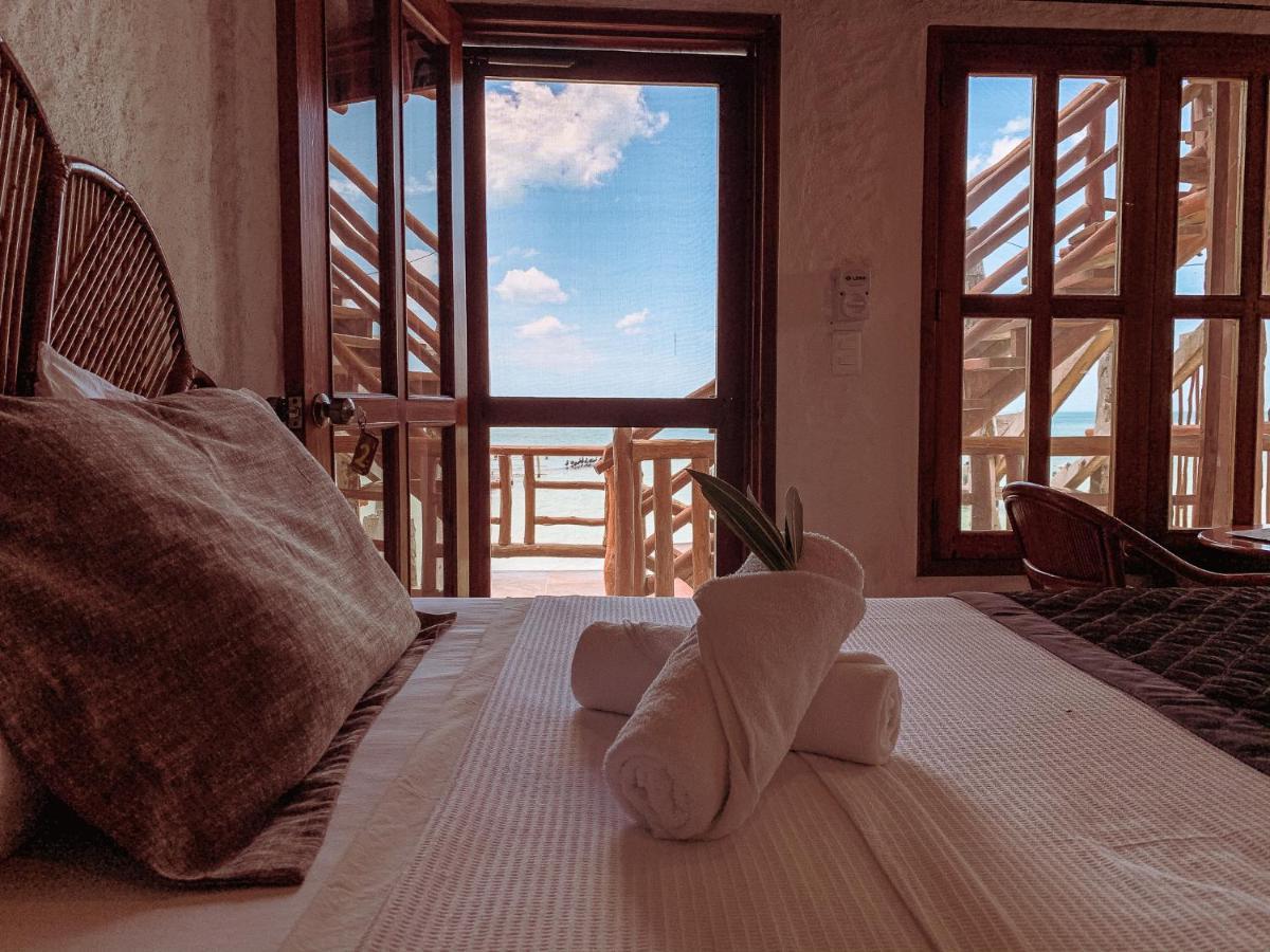Golden Paradise Beachfront Hotel 3*
