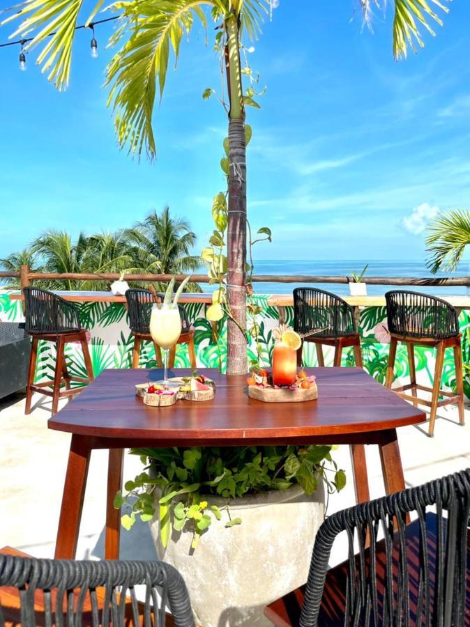 Mittoz Isla Holbox