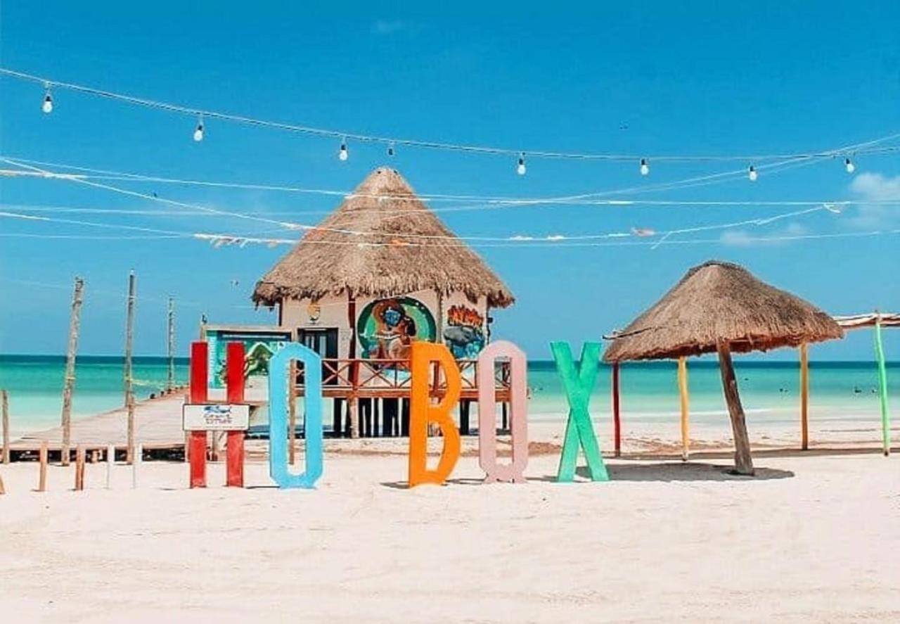 Don Panchon Y Maruxa Isla Holbox