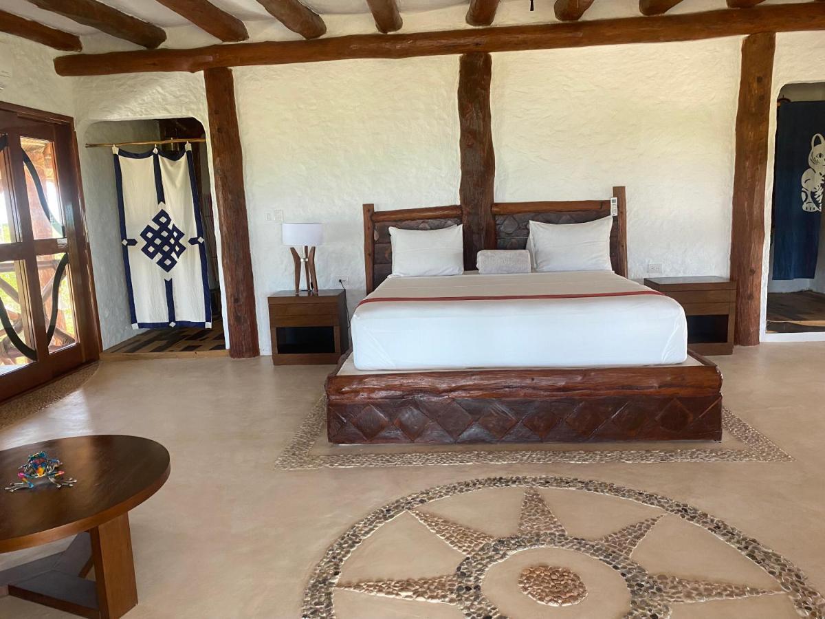 Waikiki Eco Isla Holbox