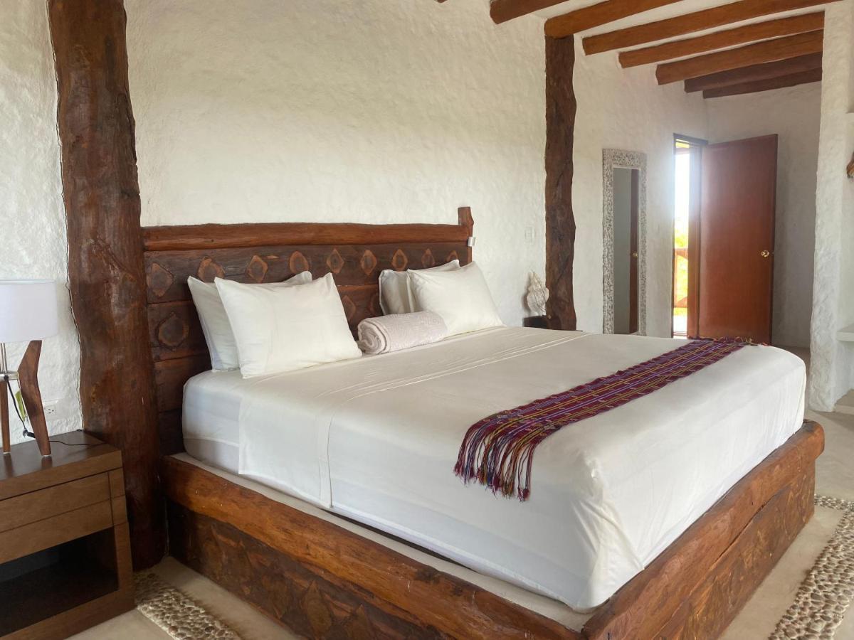 Waikiki Eco Isla Holbox