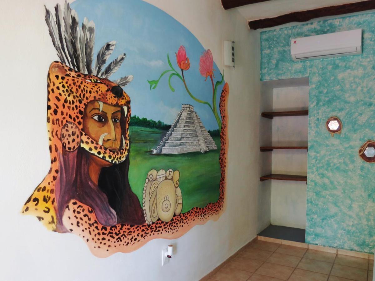 Art Maya Inn *