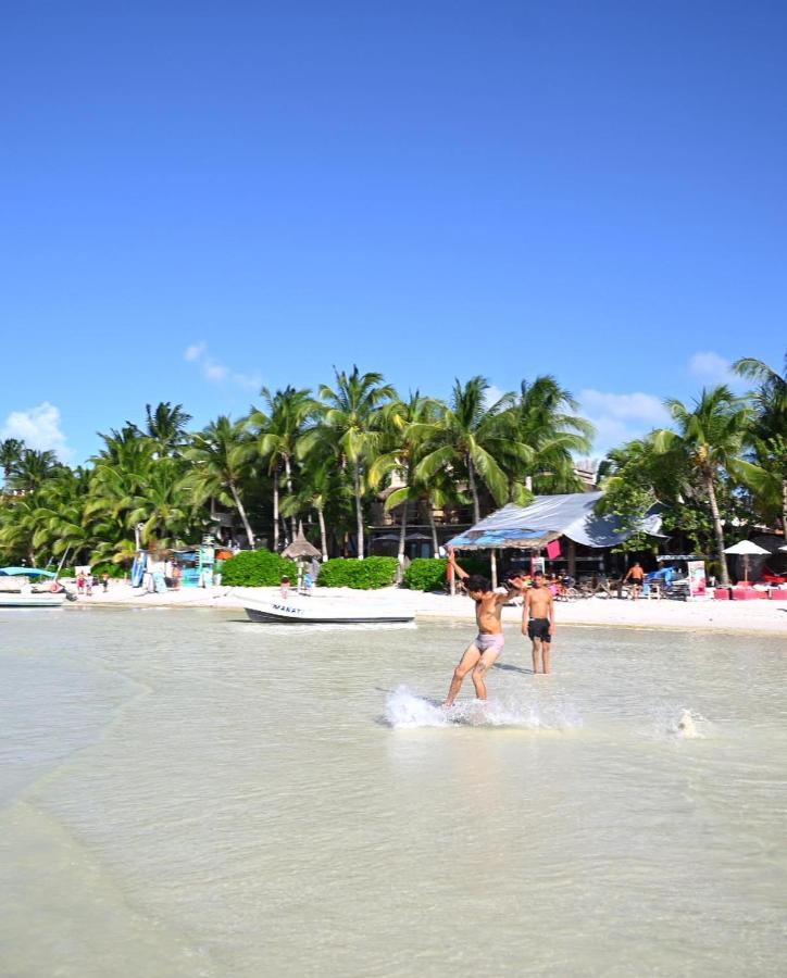 And Beach Club Escape Isla Holbox
