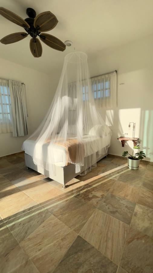 Hotel Casa Poeta *