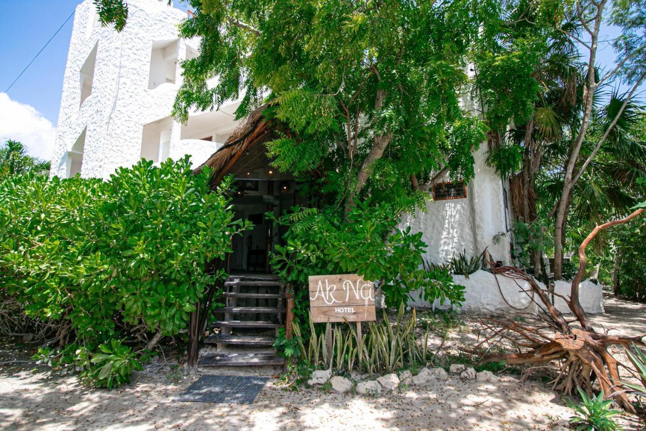 Ak'na Hotel