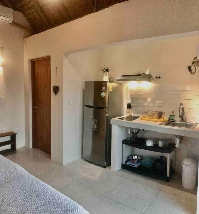 Depa Casacalma. Zona Tranquila Y Techo De Palapa