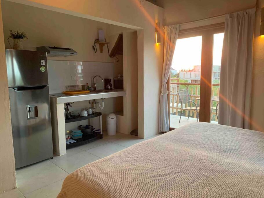 Depa Casacalma. Zona Tranquila Y Techo De Palapa *
