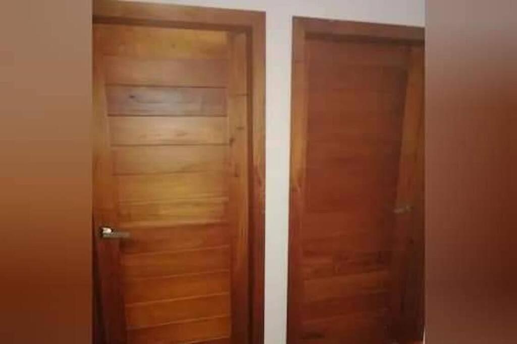 La Casa Naranja En
