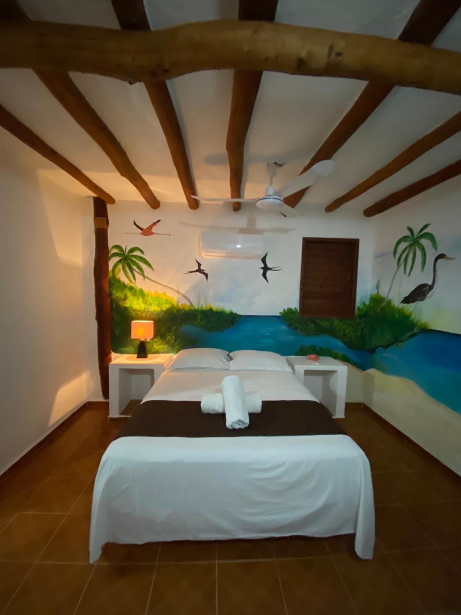 Aparthotel Casa Victor Avila *