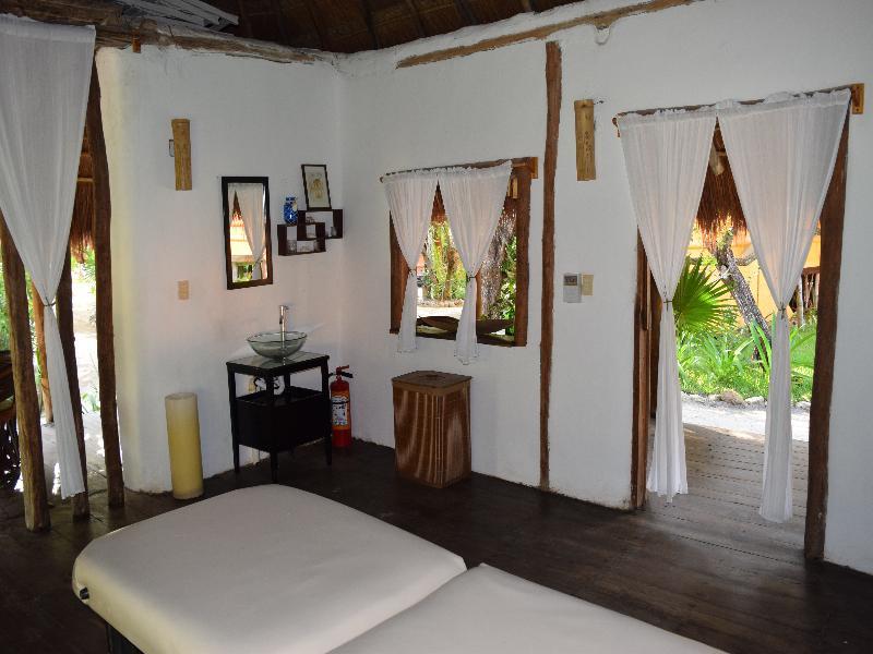Delfines 4* Isla Holbox
