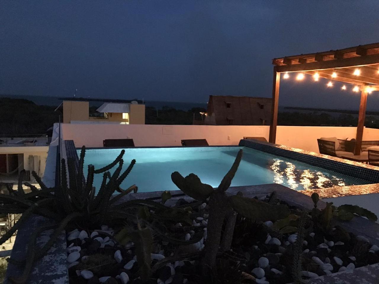 Luna Roja Hotel 3*