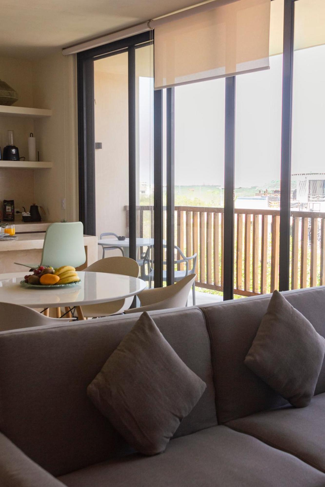 Holiday home Breathtaking Ocean Vista Penthouse In At Yumbalam *
