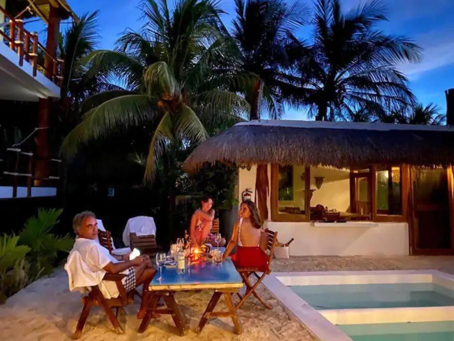 Luxhomes Hermosa A Pie De Playa Con Alberca Villa Isla Holbox