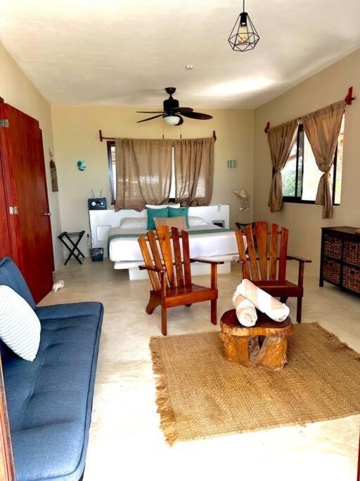 Casa Libelula Beachfront House Villa Isla Holbox