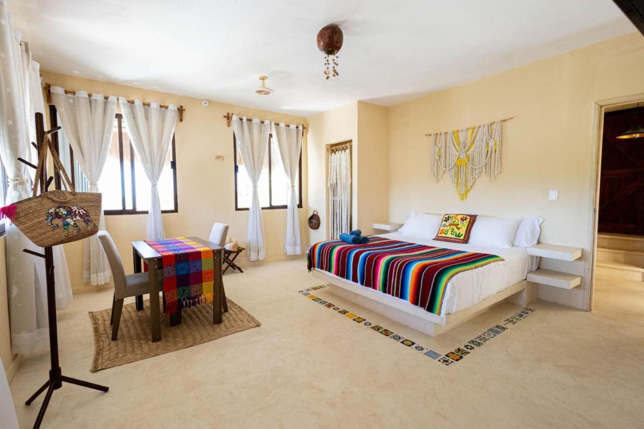 3 Bedrooms House Shared Pool