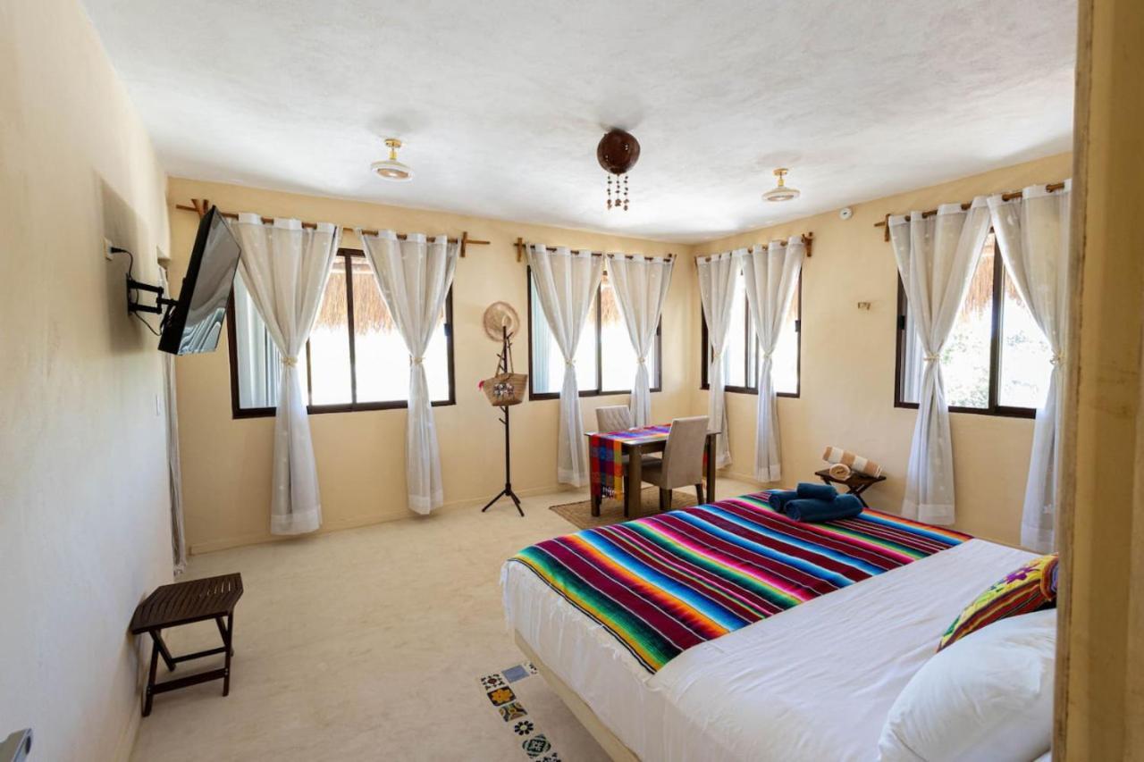 3 Bedrooms House Shared Pool