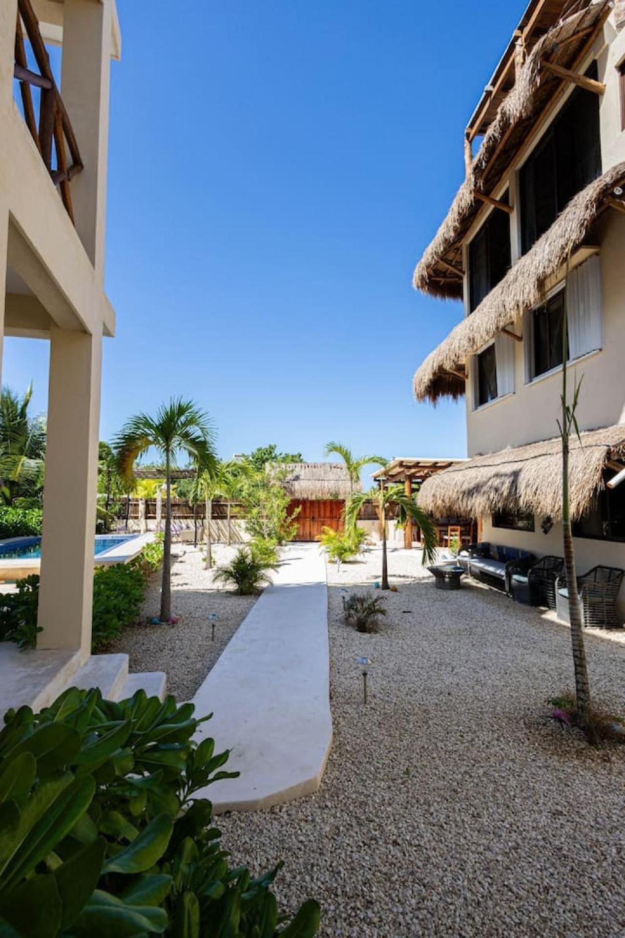 3 Bedrooms House Shared Pool Сasa de vacaciones *