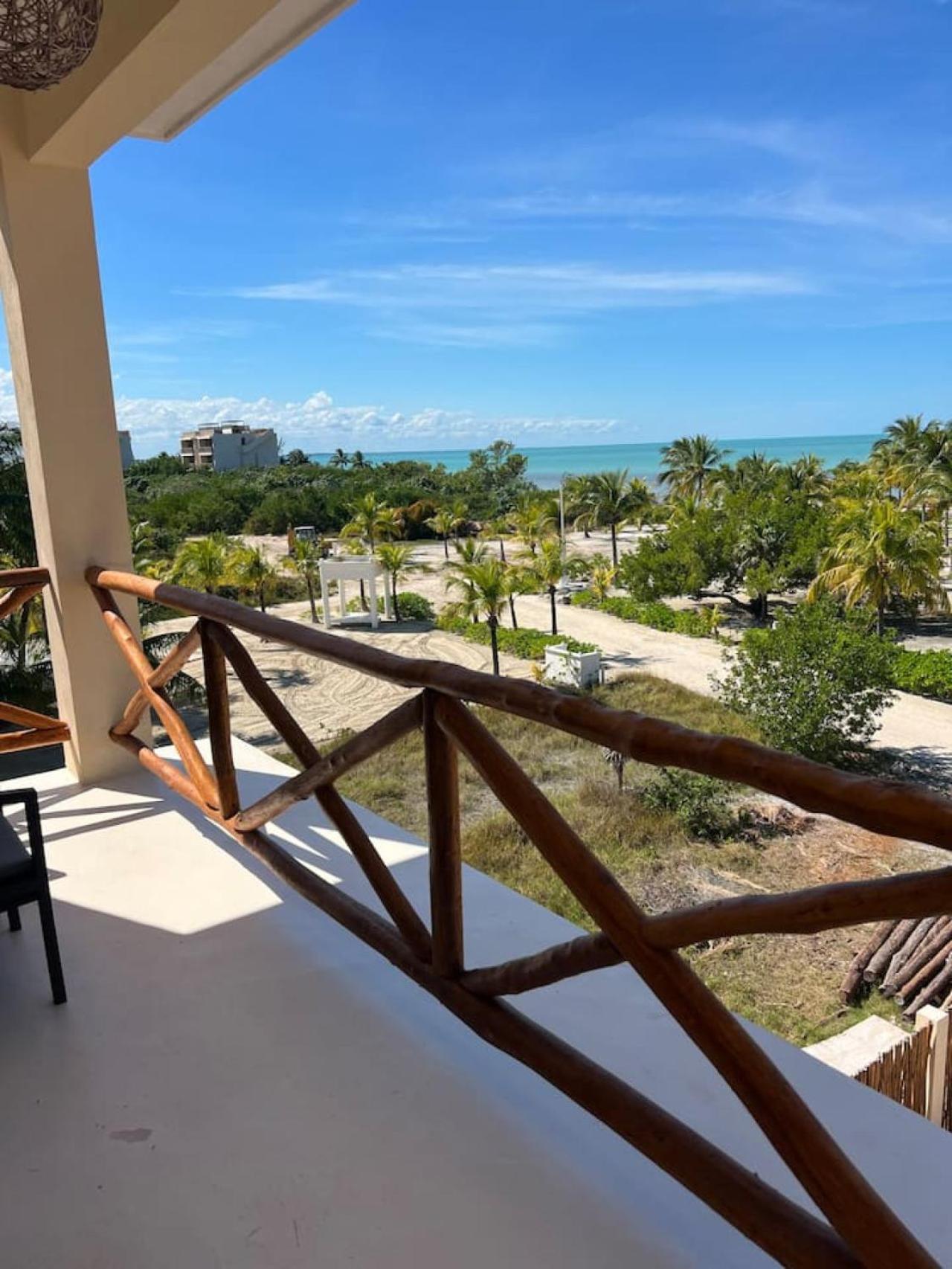 16 Guest Island Escape * Isla Holbox