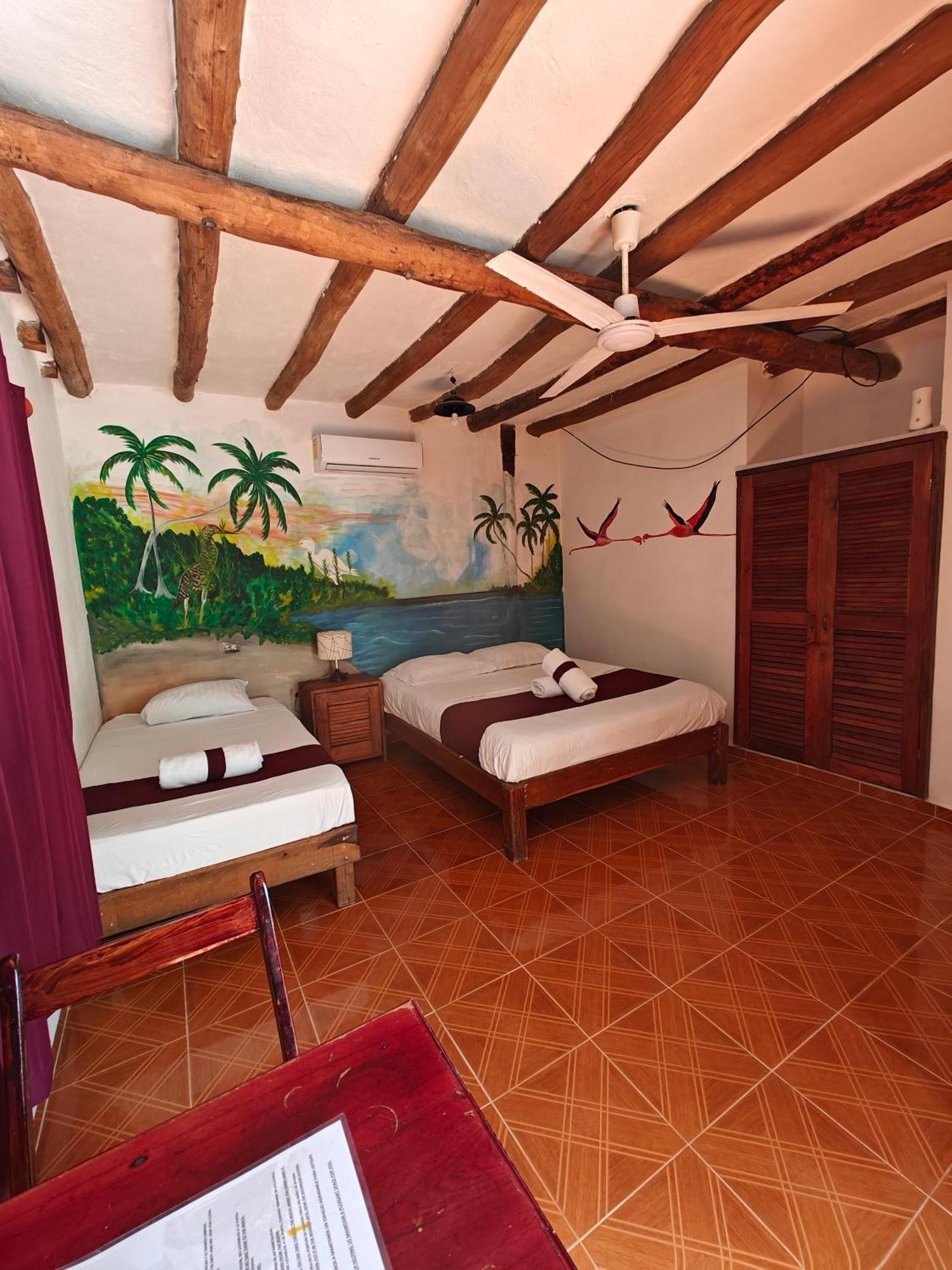 Aparthotel Casa Victor Avila
