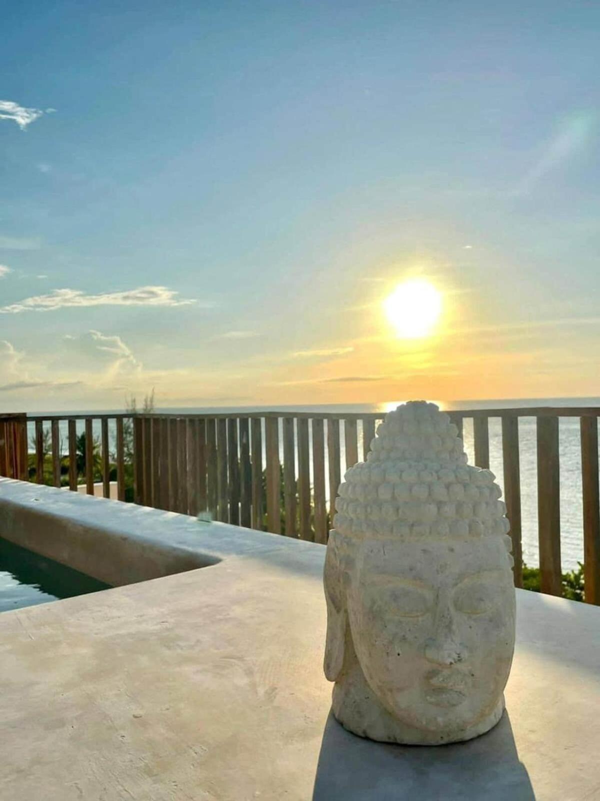 Breathtaking Ocean Vista Penthouse With Private Pool