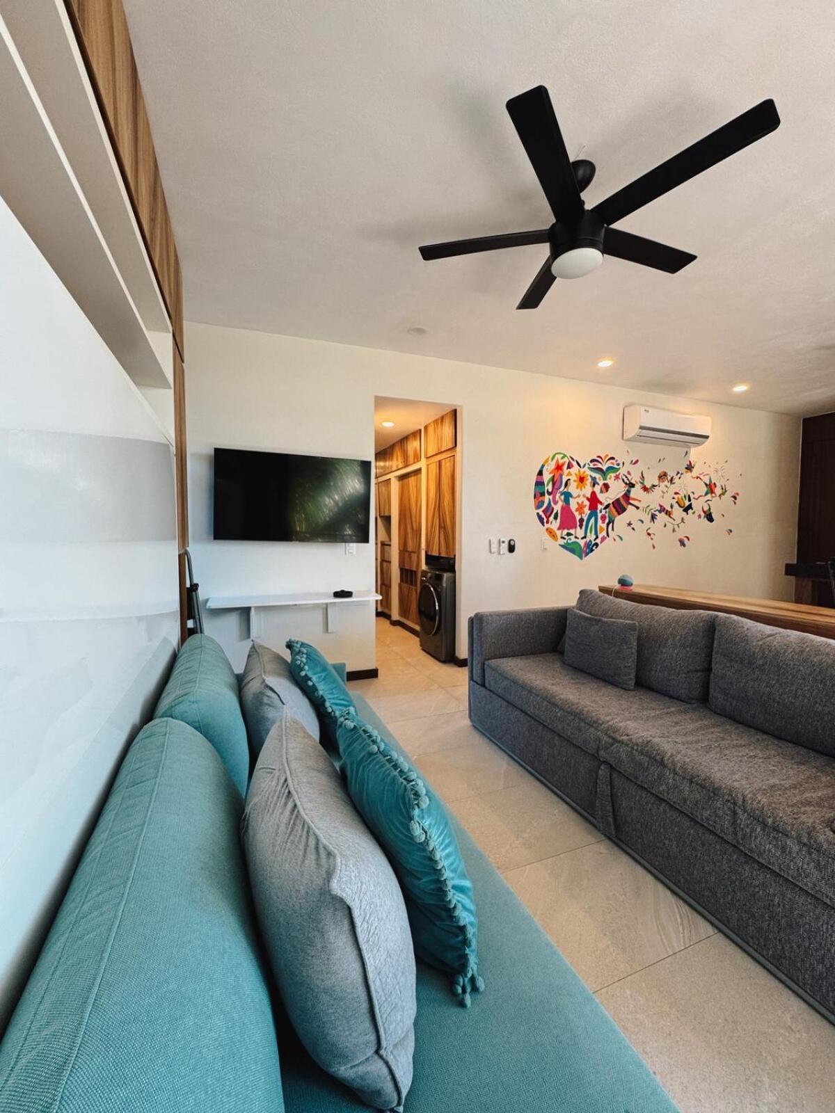 Apartment Artistic Loft Steps From The With Pool View