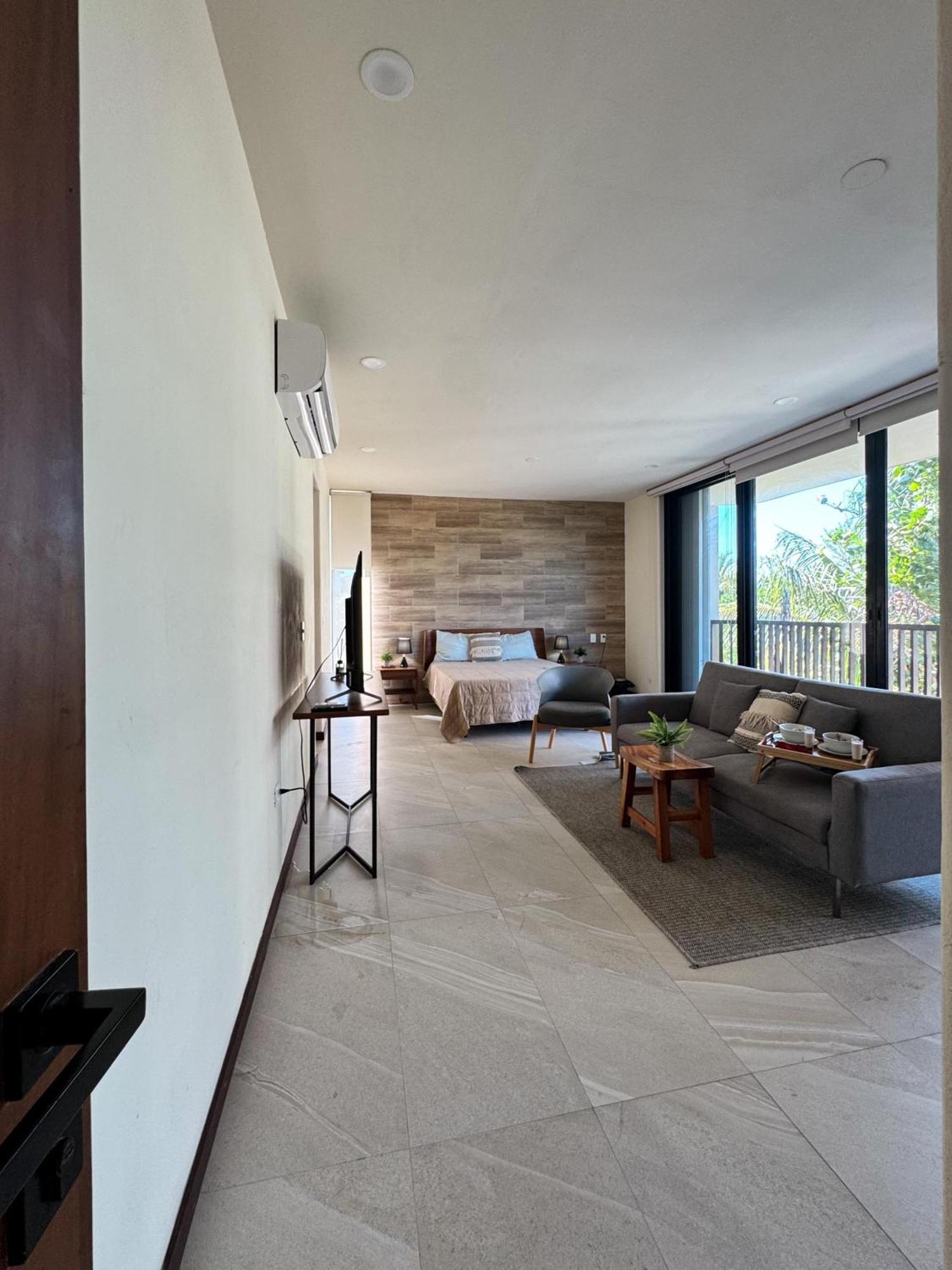 Chic Loft Steps From The Apartamento