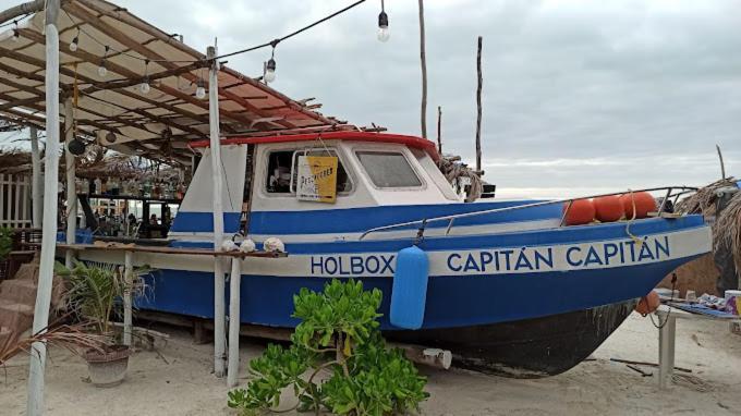 Casa Holboxenos *