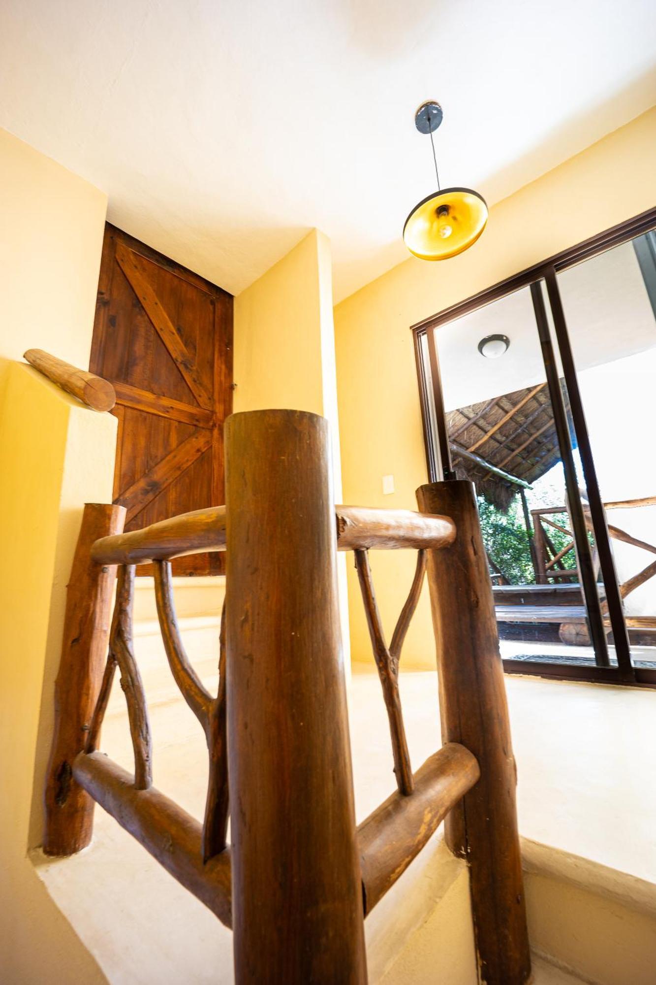 3 Bedrooms House Shared Pool