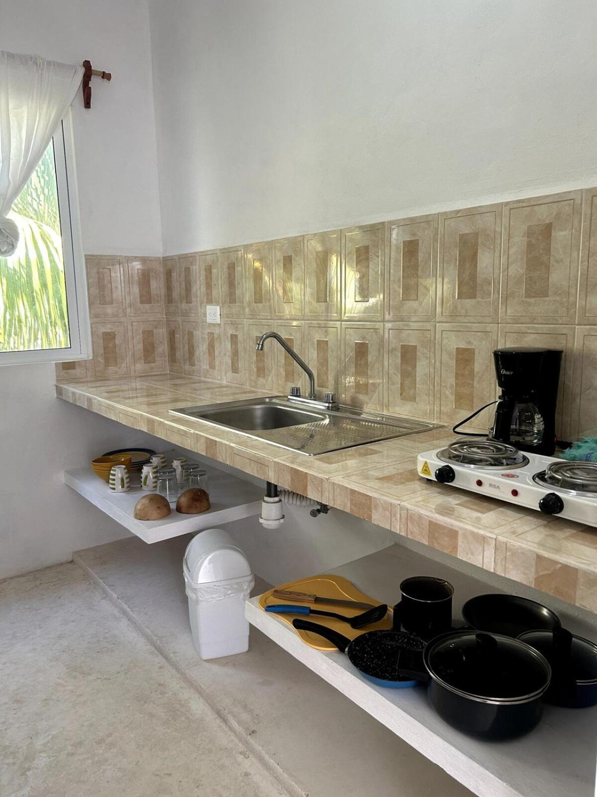 Iramar Room, Casa Minerva * Isla Holbox