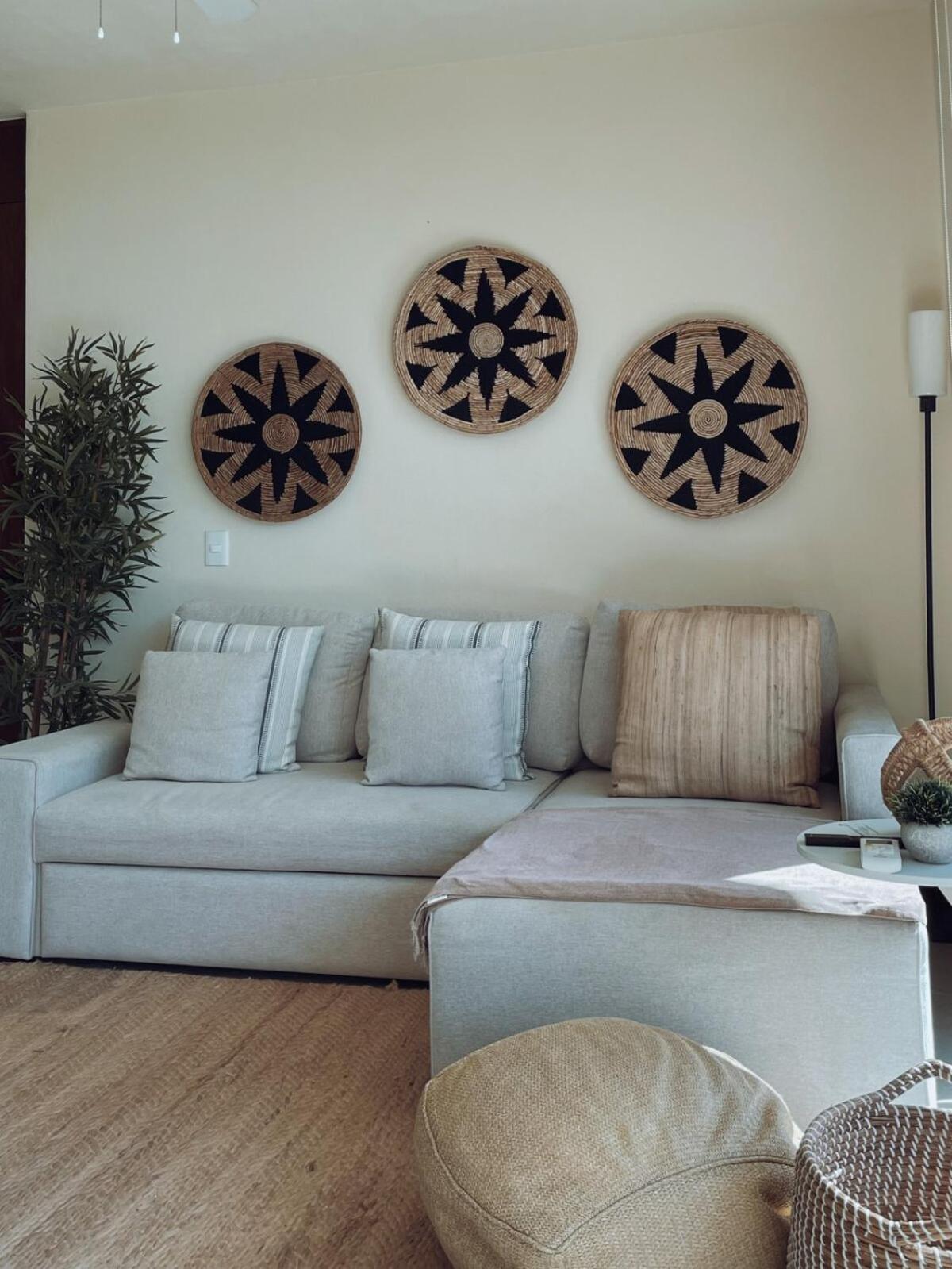 Apartment Garden 2br Steps From The With Pool View