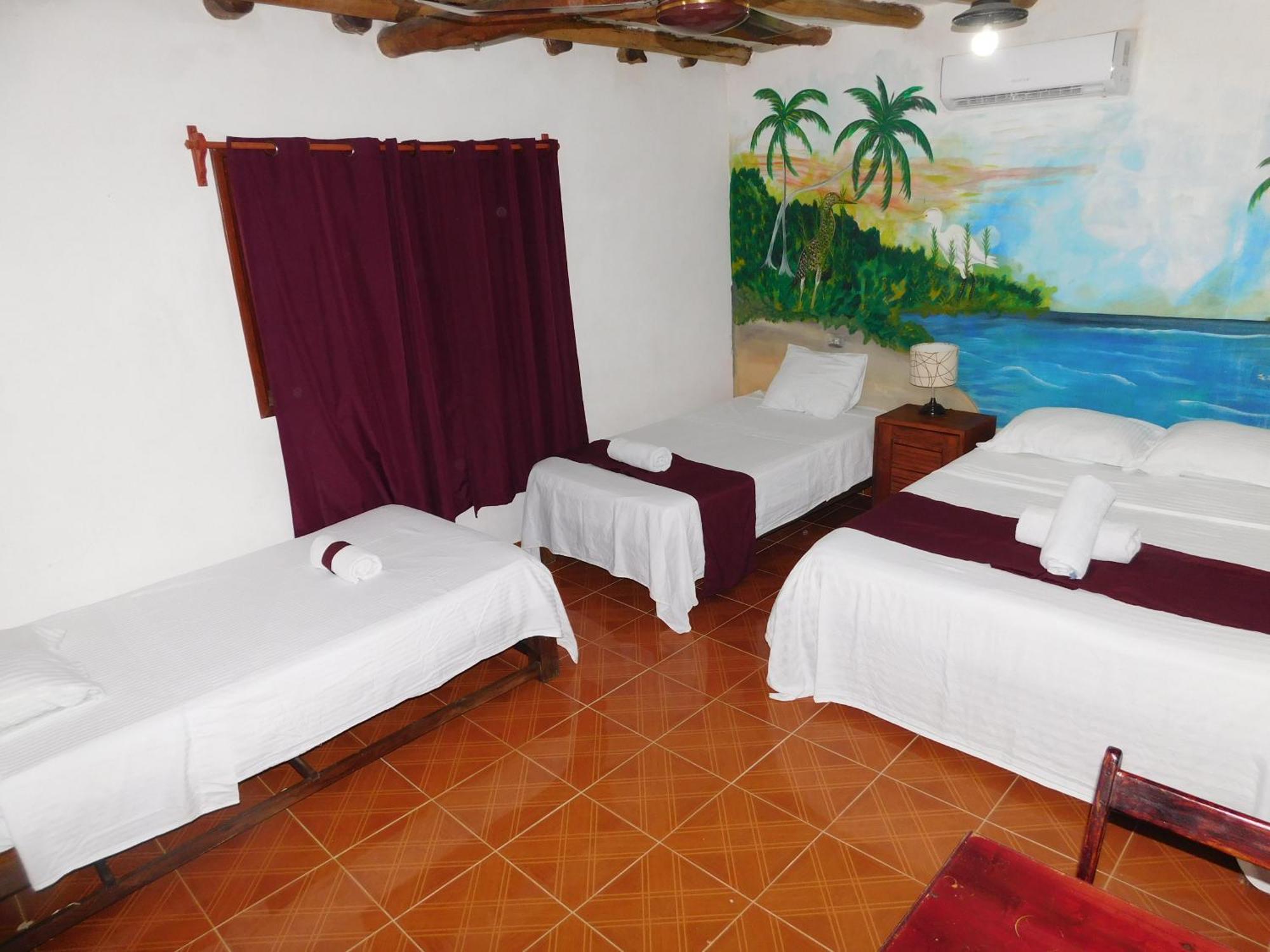 Aparthotel Casa Victor Avila