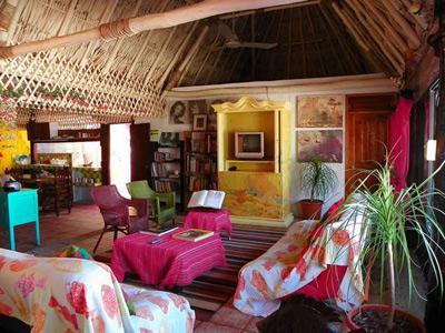Hotel Casa Maya 3*