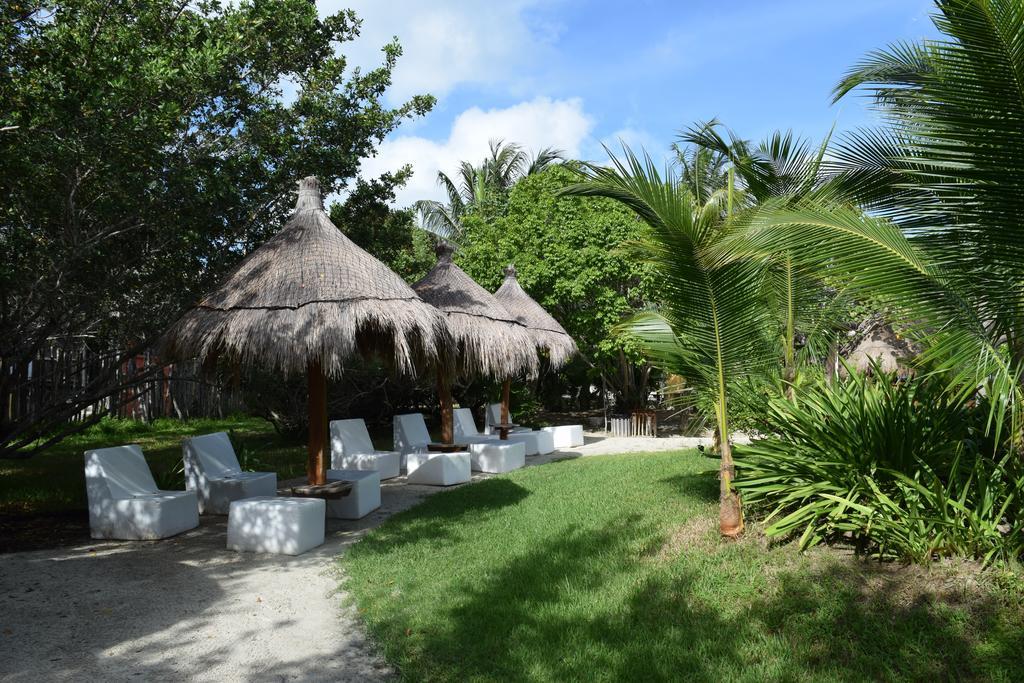 Delfines Resort