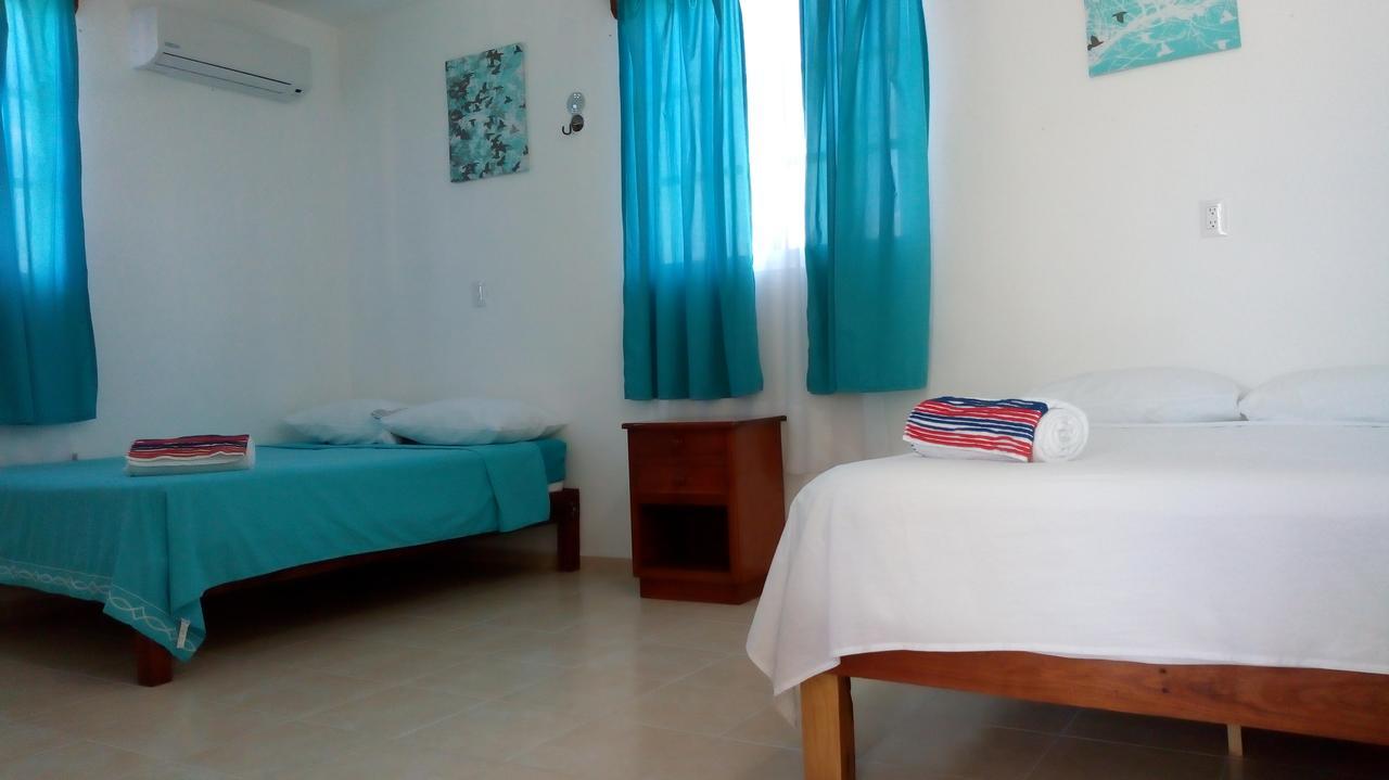 Clarita Isla Holbox