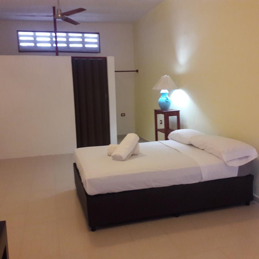 Karemar Inn *