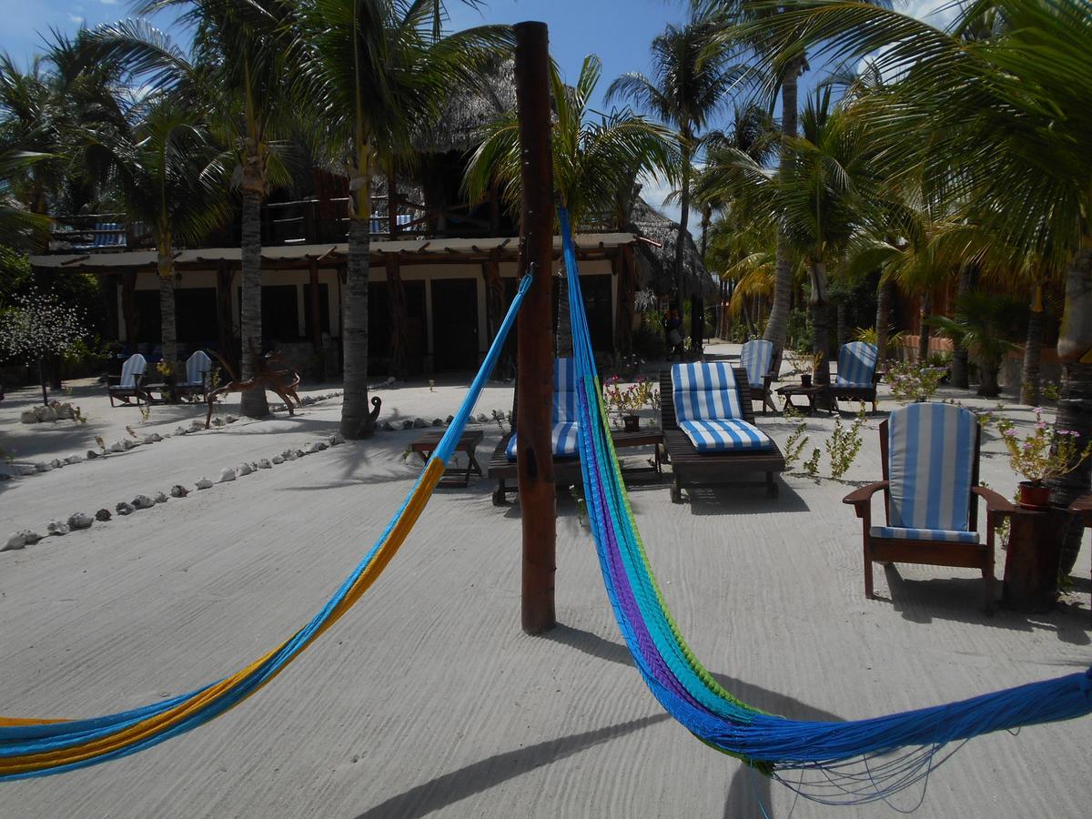 Apartahotel & Suites